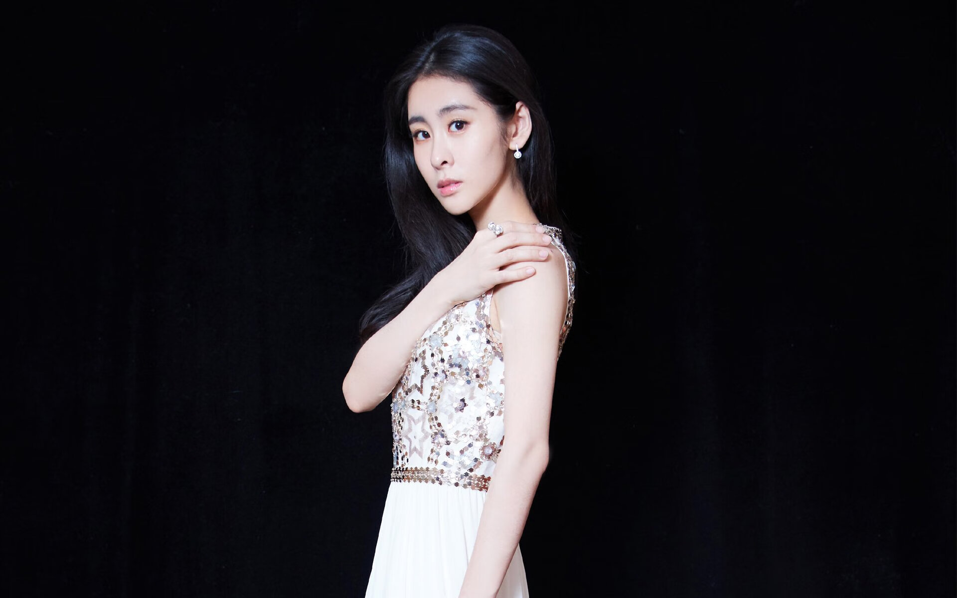 kaiyun官方入口登录-切尔西赢得英格兰足总杯,波切蒂诺执教首冠,切尔西vs波尔图首发_哈弗茨坎特领衔 维