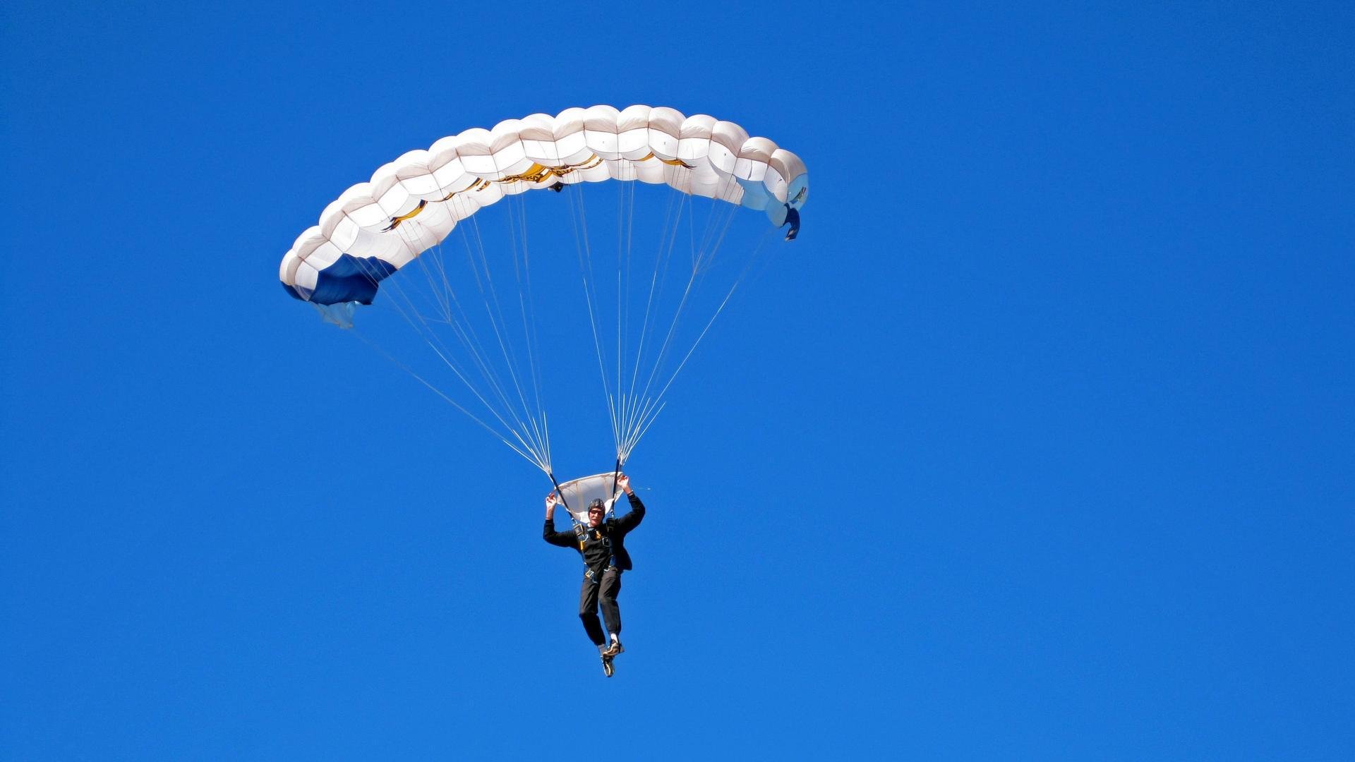 球场“坚不可摧”的防线：冠军队伍的秘密武器